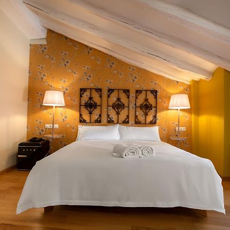 Hotel-Boutique By Gonzalo Sesma Cervera del Rio Alhama Bagian luar foto