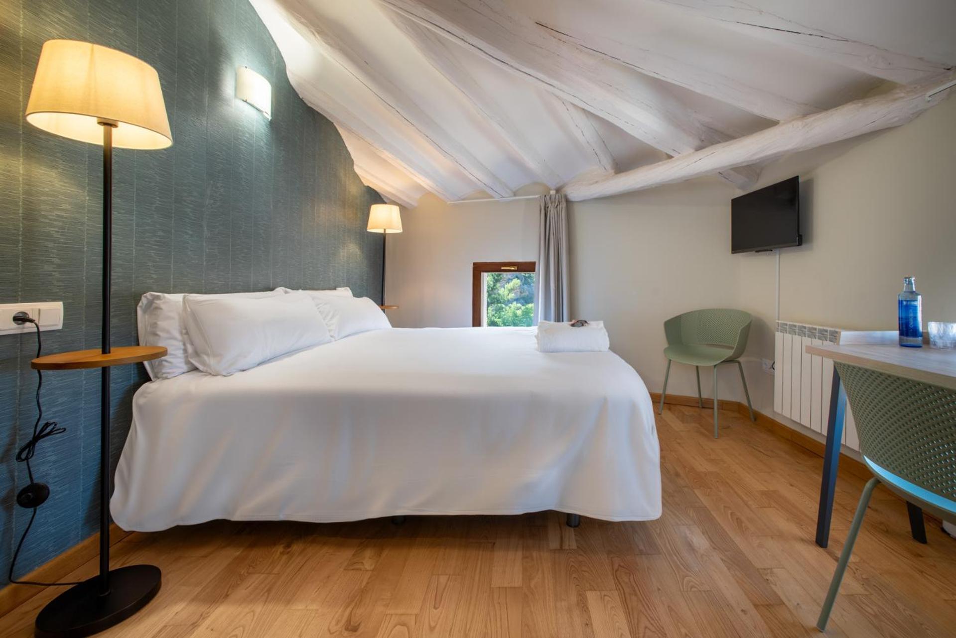 Hotel-Boutique By Gonzalo Sesma Cervera del Rio Alhama Bagian luar foto