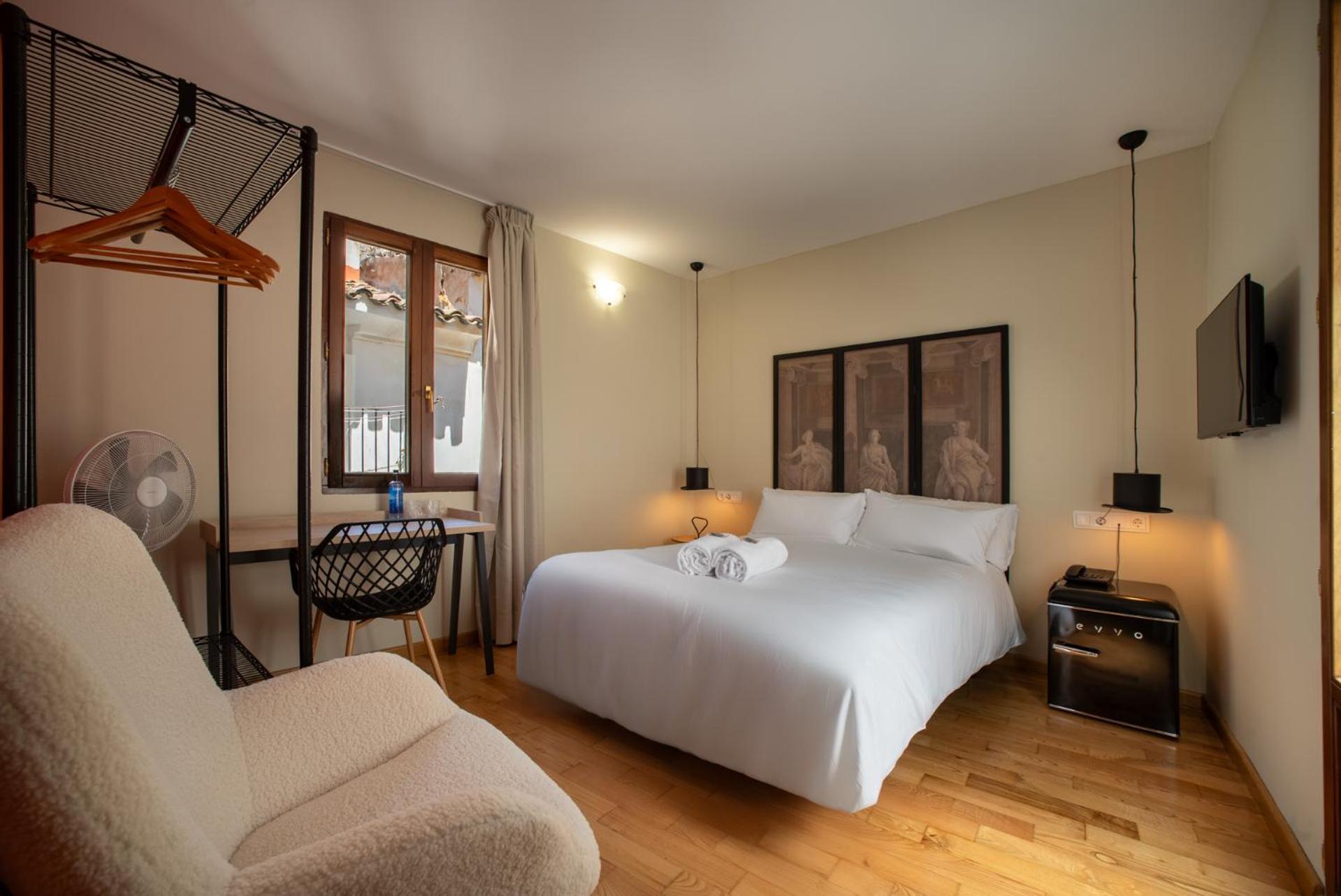 Hotel-Boutique By Gonzalo Sesma Cervera del Rio Alhama Bagian luar foto